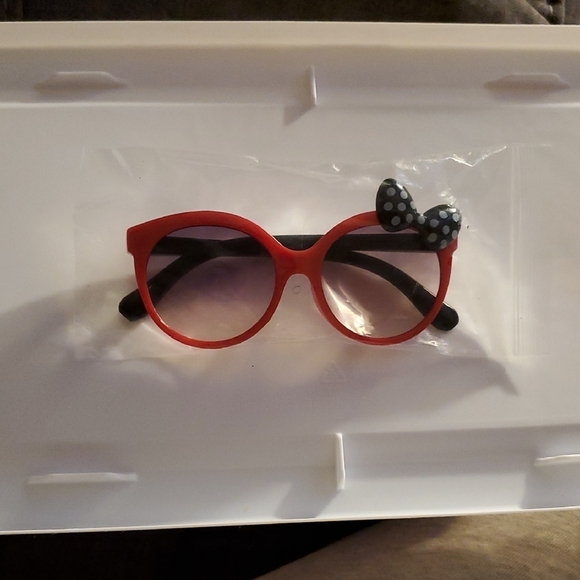 Red Sunglasses with Polka Dot Bow - Picture 1 of 1